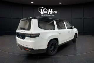 2023 Jeep Grand Wagoneer