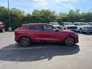 2021 Ford Mustang Mach-E