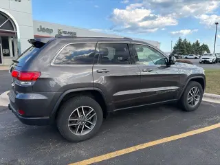 2020 Jeep Grand Cherokee