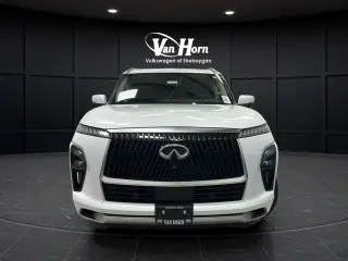 2025 INFINITI QX80
