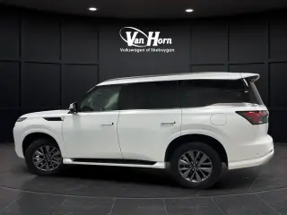2025 INFINITI QX80