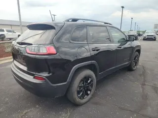 2023 Jeep Cherokee