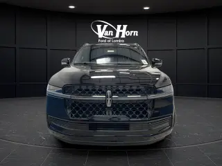 2025 Lincoln Navigator L