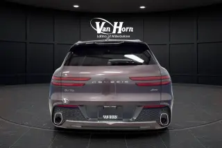 2023 Genesis GV70