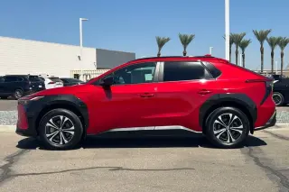 2025 Toyota bZ4X