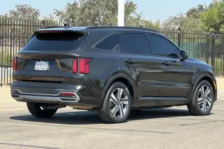 2023 Kia Sorento Plug-In Hybrid