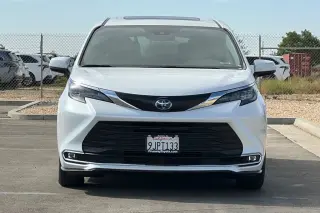 2024 Toyota Sienna
