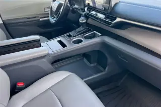 2024 Toyota Sienna