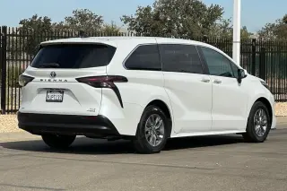 2024 Toyota Sienna