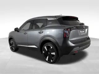 2025 Nissan Kicks