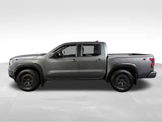 2025 Nissan Frontier