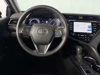 2020 Toyota Camry Hybrid