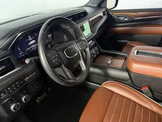 2024 GMC Yukon XL