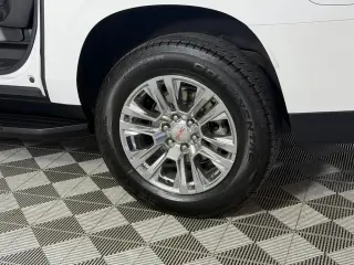 2025 GMC Yukon XL