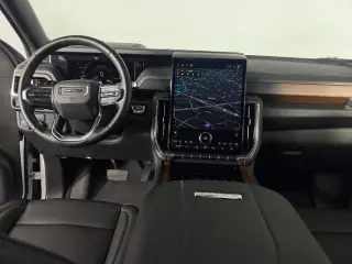 2025 GMC Yukon XL