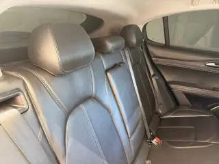 2021 Alfa Romeo Stelvio