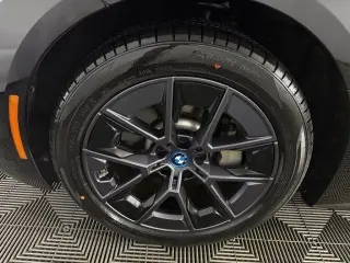 2024 BMW i4