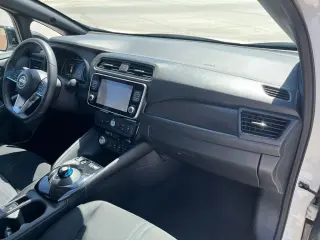 2025 Nissan Leaf