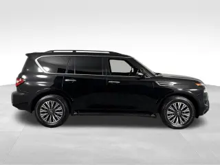 2023 Nissan Armada