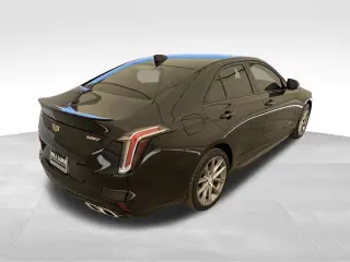 2022 Cadillac CT4
