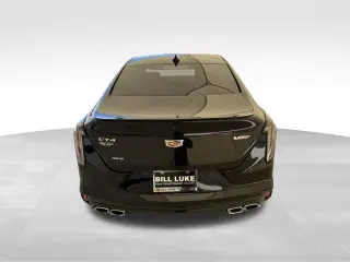 2022 Cadillac CT4