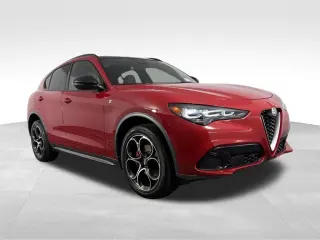 2024 Alfa Romeo Stelvio