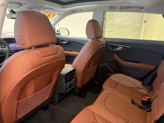 2023 Audi Q8