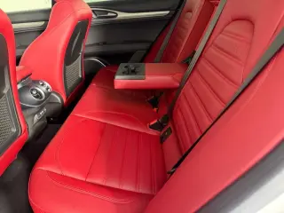 2023 Alfa Romeo Stelvio
