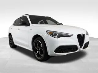 2023 Alfa Romeo Stelvio