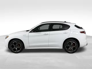 2023 Alfa Romeo Stelvio