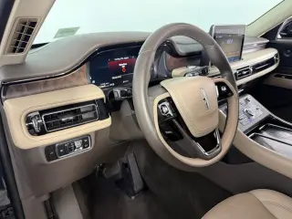 2024 Lincoln Aviator