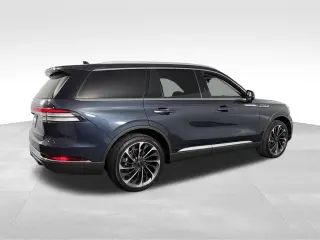 2024 Lincoln Aviator