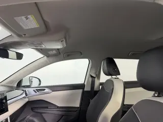 2025 Volkswagen Taos