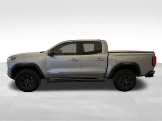 2024 GMC Canyon