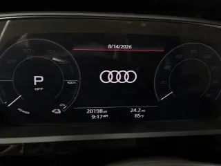 2024 Audi Q8 Sportback e-tron