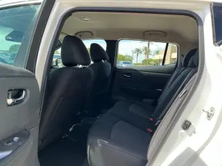 2025 Nissan Leaf