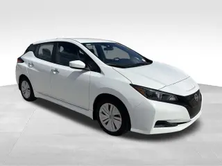 2025 Nissan Leaf
