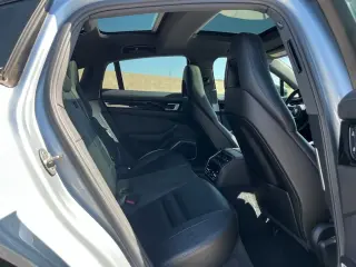 2023 Porsche Panamera