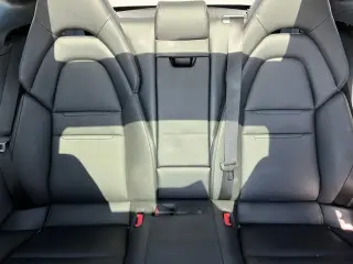 2023 Porsche Panamera