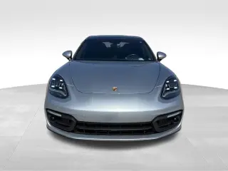 2023 Porsche Panamera