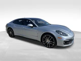 2023 Porsche Panamera