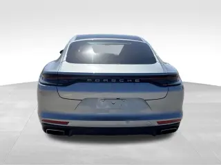 2023 Porsche Panamera