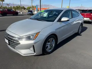 2020 Hyundai Elantra