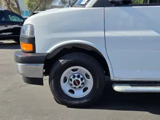 2025 GMC Savana Cargo