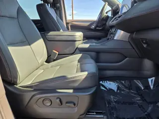 2023 Chevrolet Suburban