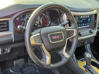 2017 GMC Acadia