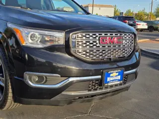 2017 GMC Acadia