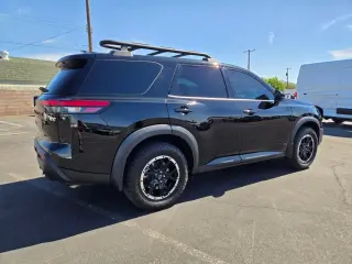 2025 Nissan Pathfinder