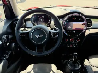 2024 MINI Hardtop 4 Door