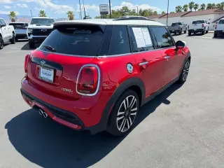 2024 MINI Hardtop 4 Door
